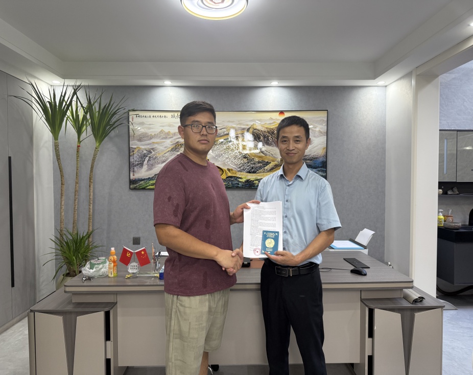 Proyecto de agencia exclusiva de Kazajstán