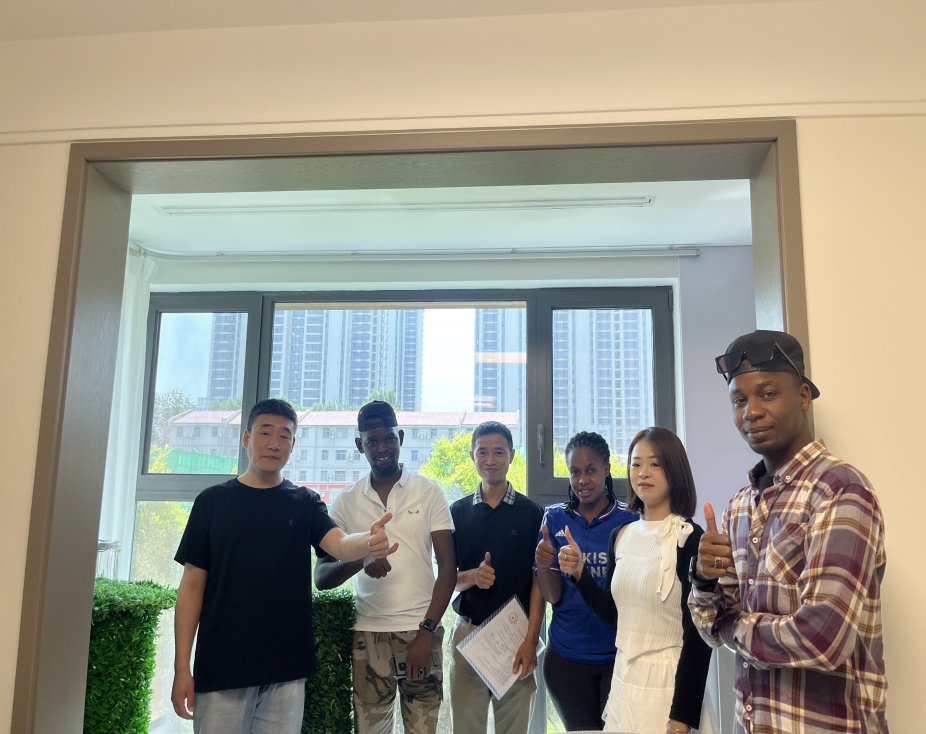 Proyecto de centro de limpieza de alfombras comerciales en Níger